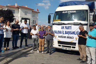 AK PARTİ’DEN AFET BÖLGESİ KASTAMONU’YA YARDIM KAMYONU